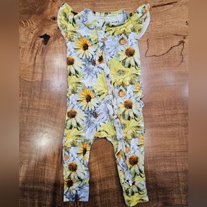 Lil bumbums bums and roses sunflower ruffle sleeve romper 9-12mo vguc
